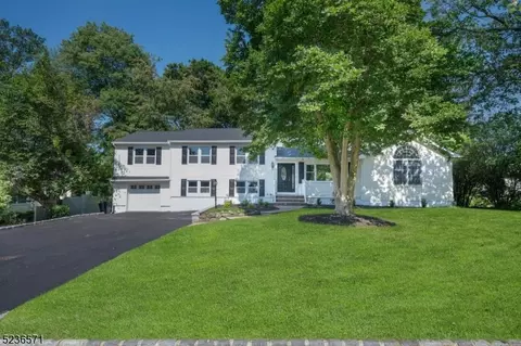 15 Northern Ave, Florham Park, NJ 07932
