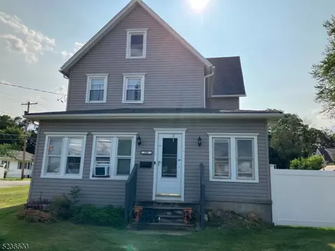 330 W Clinton St, Dover, NJ 07801