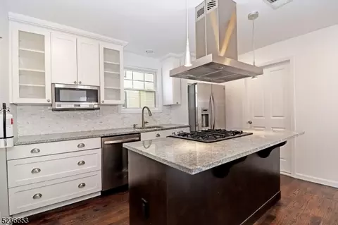 7 Plain St, Summit, NJ 07901 photo 8