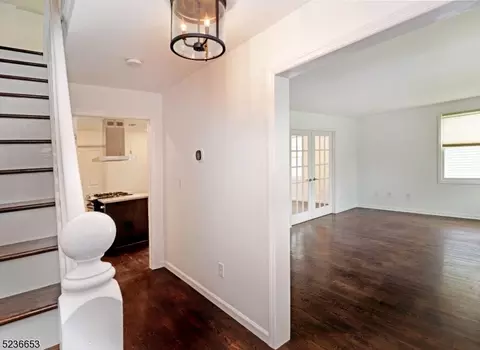 7 Plain St, Summit, NJ 07901 photo 4