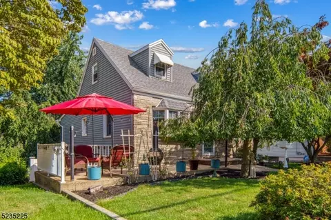 730 Third St, Lyndhurst, NJ 07071