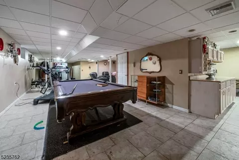70 Andover Dr, Wayne, NJ 07470 photo 22