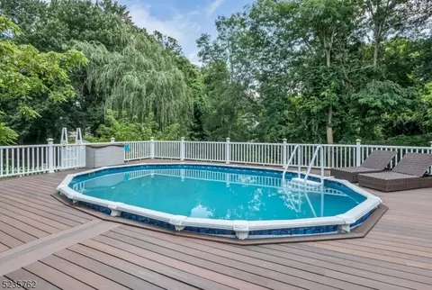 70 Andover Dr, Wayne, NJ 07470 photo 24