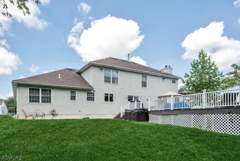 70 Andover Dr, Wayne, NJ 07470 photo 25