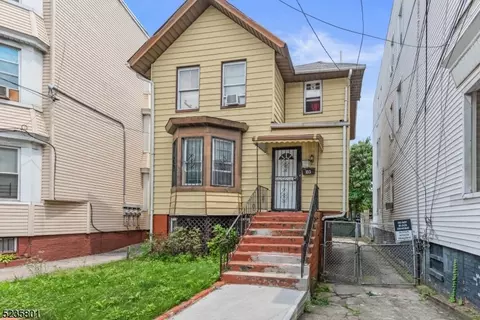 103 Clifton Ave, Newark, NJ 07104