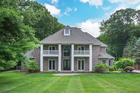361 W Mountain Rd, Sparta, NJ 07871