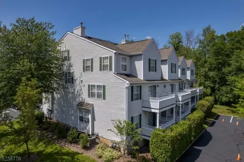 3102 Appleton Way, Whippany, NJ 07981