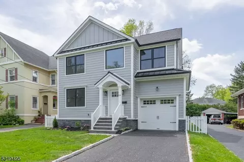 26 Minton Ave, Chatham, NJ 07928