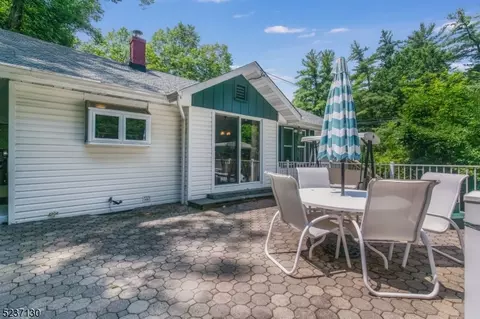 131 Woodside Ave, Newton, NJ 07860