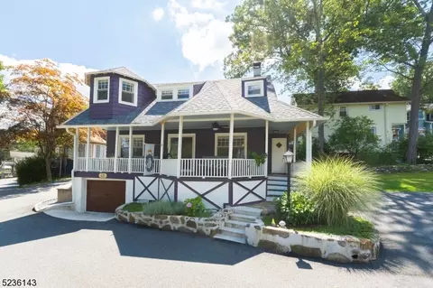 48 Scott Pl, Parsippany-troy Hills Twp, NJ 07878