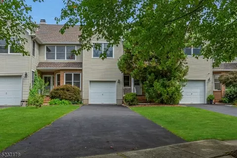 65 Flemming Dr, Hillsborough, NJ 08844