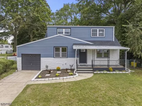 34 Ellwood Rd, East Brunswick, NJ 08816