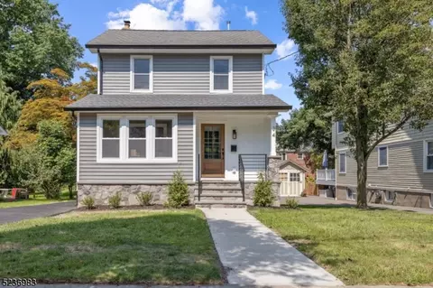 34 Hamilton Rd, Verona, NJ 07044