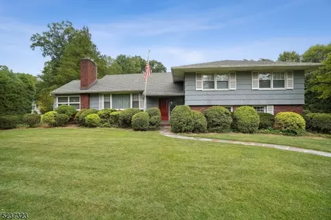 5 Rockwood Rd, Florham Park, NJ 07932