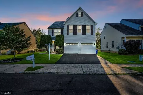 9 Craft Farm Dr, Bridgewater, NJ 08807