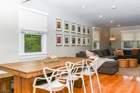 9 Summit Dr, Wayne, NJ 07470 photo 7