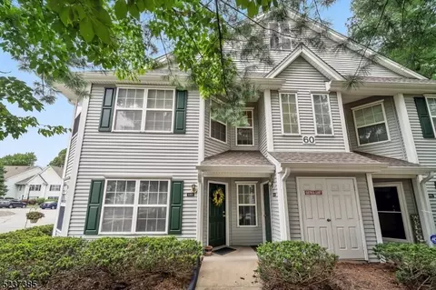 6012 Tudor Dr #6012, Pompton Plains, NJ 07444