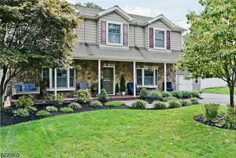 118 Espanong Rd, Jefferson, NJ 07849
