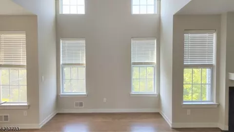86 Sowers Dr #CU86, Hackettstown, NJ 07840
