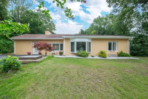 86 Mount Hope Rd, Rockaway, NJ 07866