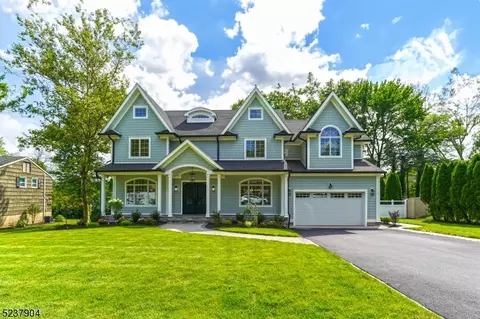 1274 White Oak Rd, Scotch Plains, NJ 07076