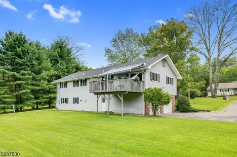 131 Ketcham Rd, Hackettstown, NJ 07840 photo 8