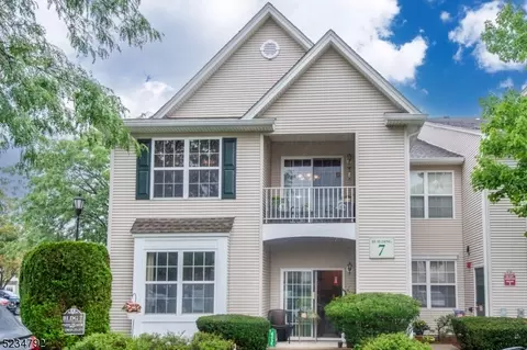 257 Winthrop Dr #257, Butler, NJ 07405