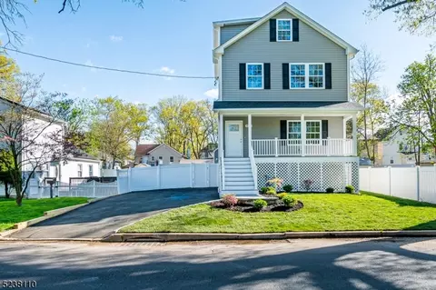 421 River Rd, Rahway, NJ 07065