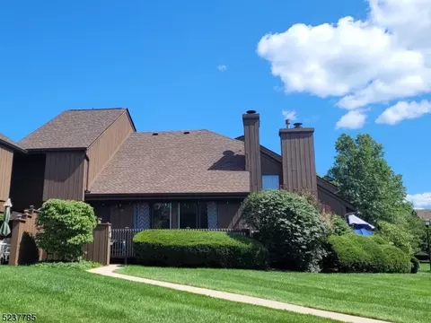 133 Kingsberry Dr, Somerset, NJ 08873