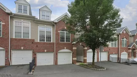107 Donato Cir, Scotch Plains, NJ 07076