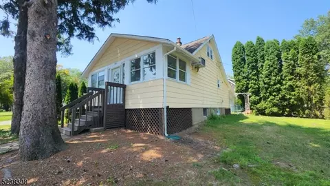 148 Ridgedale Ave, Hanover, NJ 07927