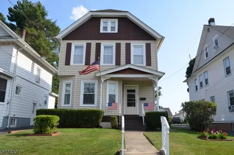 138 W Franklin St, Bound Brook, NJ 08805