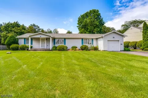 14 Sebring Rd, Franklin Twp, NJ 08873