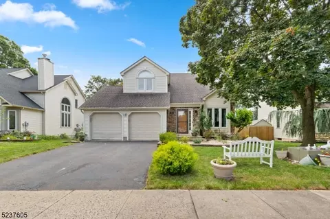 15 Updike Ave, Hillsborough, NJ 08844