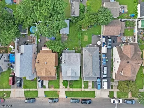 437 E 4th Ave, Roselle, NJ 07203 photo 10