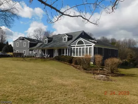 57 Ketcham Rd, Hackettstown, NJ 07840 photo 4