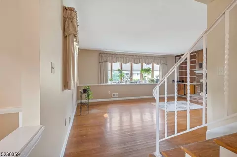 2 Shore Rd, Wayne, NJ 07470 photo 7