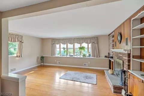 2 Shore Rd, Wayne, NJ 07470 photo 6