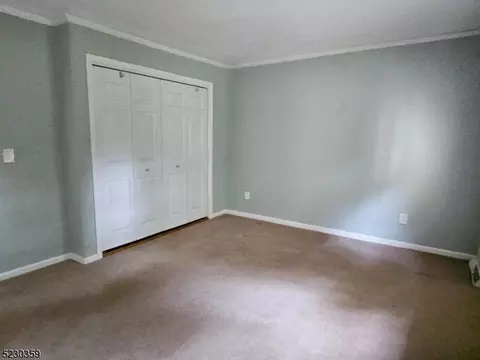 2 Shore Rd, Wayne, NJ 07470 photo 16