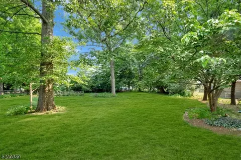 2 Shore Rd, Wayne, NJ 07470 photo 31