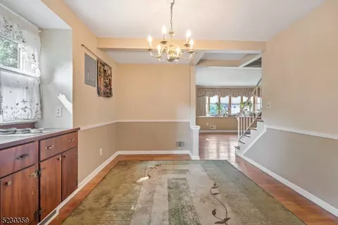 2 Shore Rd, Wayne, NJ 07470 photo 9