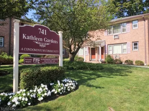 741 Bloomfield Ave #J2, Verona, NJ 07044