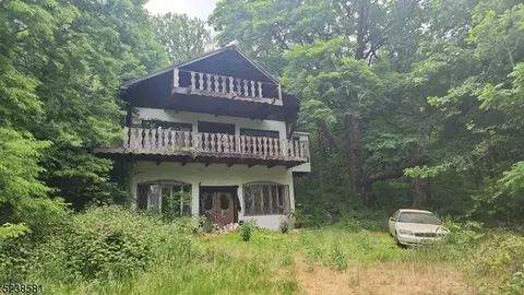 1337 Ridge Rd, Phillipsburg, NJ 08865