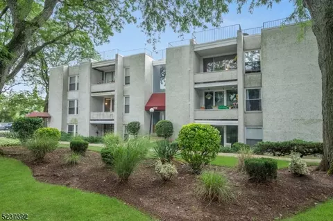 452 River Rd #G, Nutley, NJ 07110 photo 24