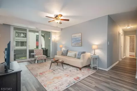 452 River Rd #G, Nutley, NJ 07110 photo 5