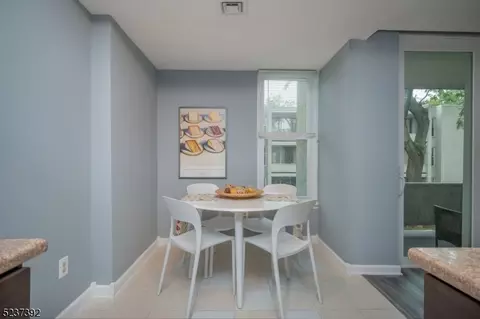 452 River Rd #G, Nutley, NJ 07110 photo 9