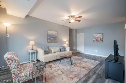 452 River Rd #G, Nutley, NJ 07110 photo 3