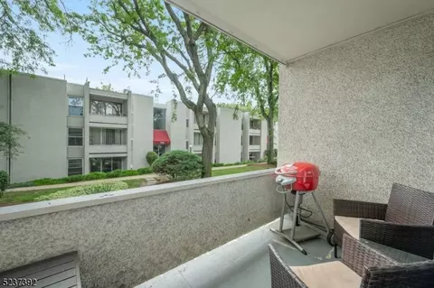 452 River Rd #G, Nutley, NJ 07110 photo 10