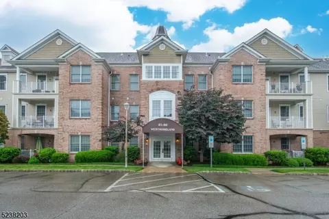 75 Ridgeview Ln, Mount Arlington, NJ 07856