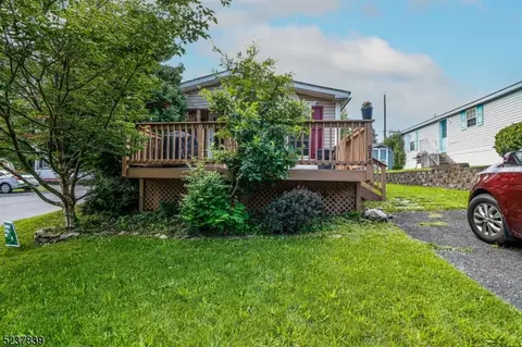 514 Kenbury Rd, Branchburg, NJ 08876